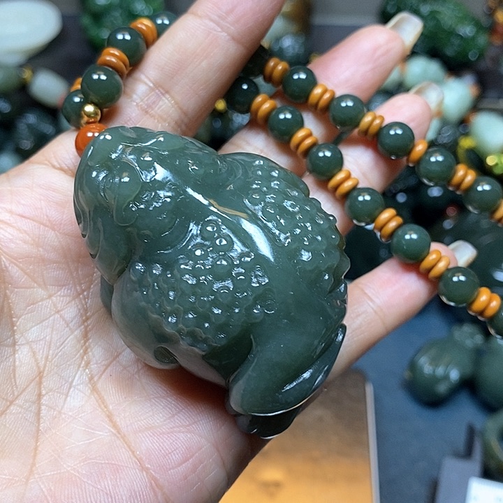 和田玉挂件未镶嵌