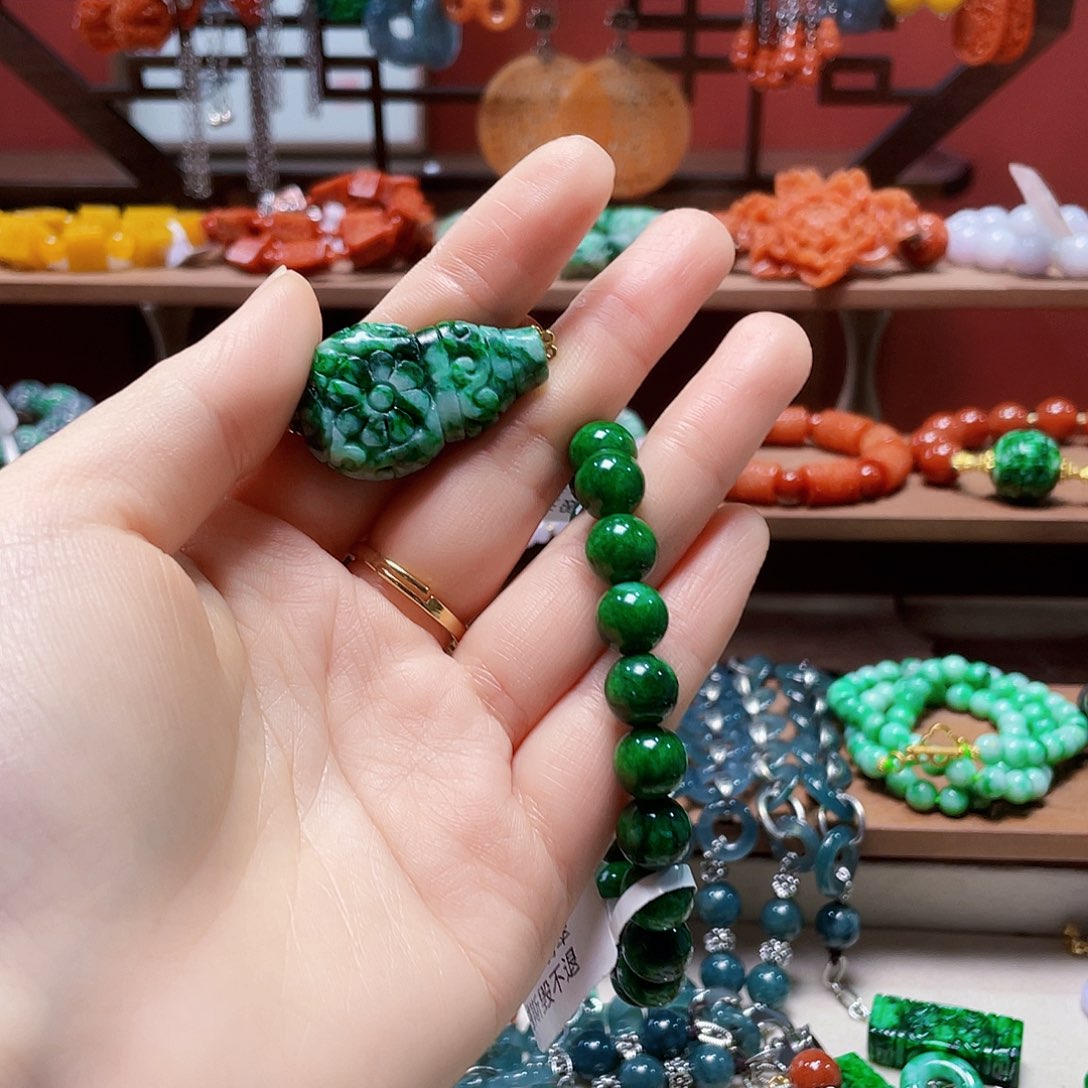四***司翡翠未镶嵌手链饰品