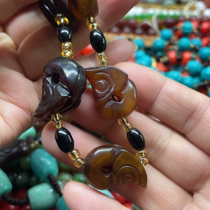 玛瑙/玉髓未镶嵌玛瑙项链。手链珠子