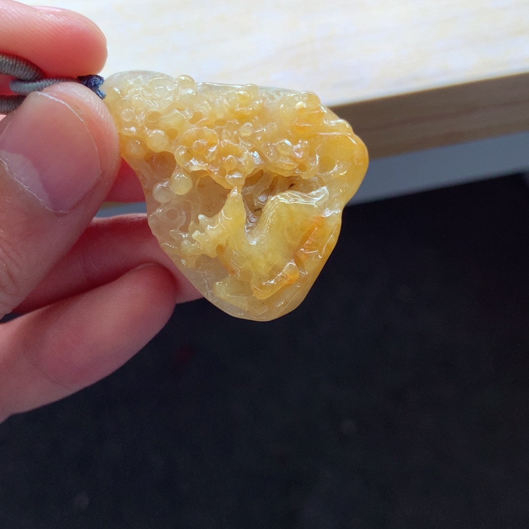 翡翠颈饰未镶嵌吊坠