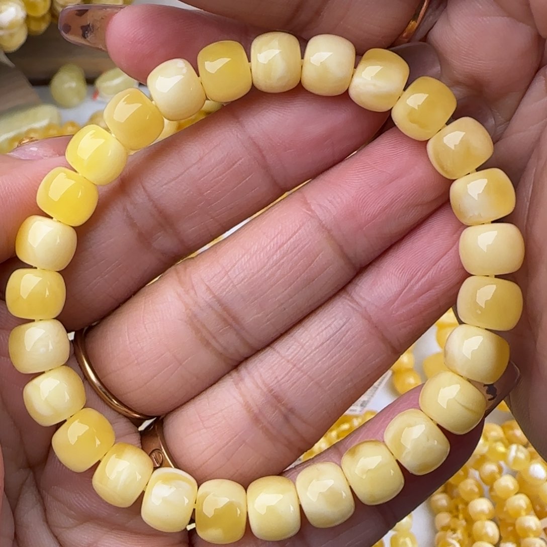 蜜蜡手链未镶嵌金白老型手串