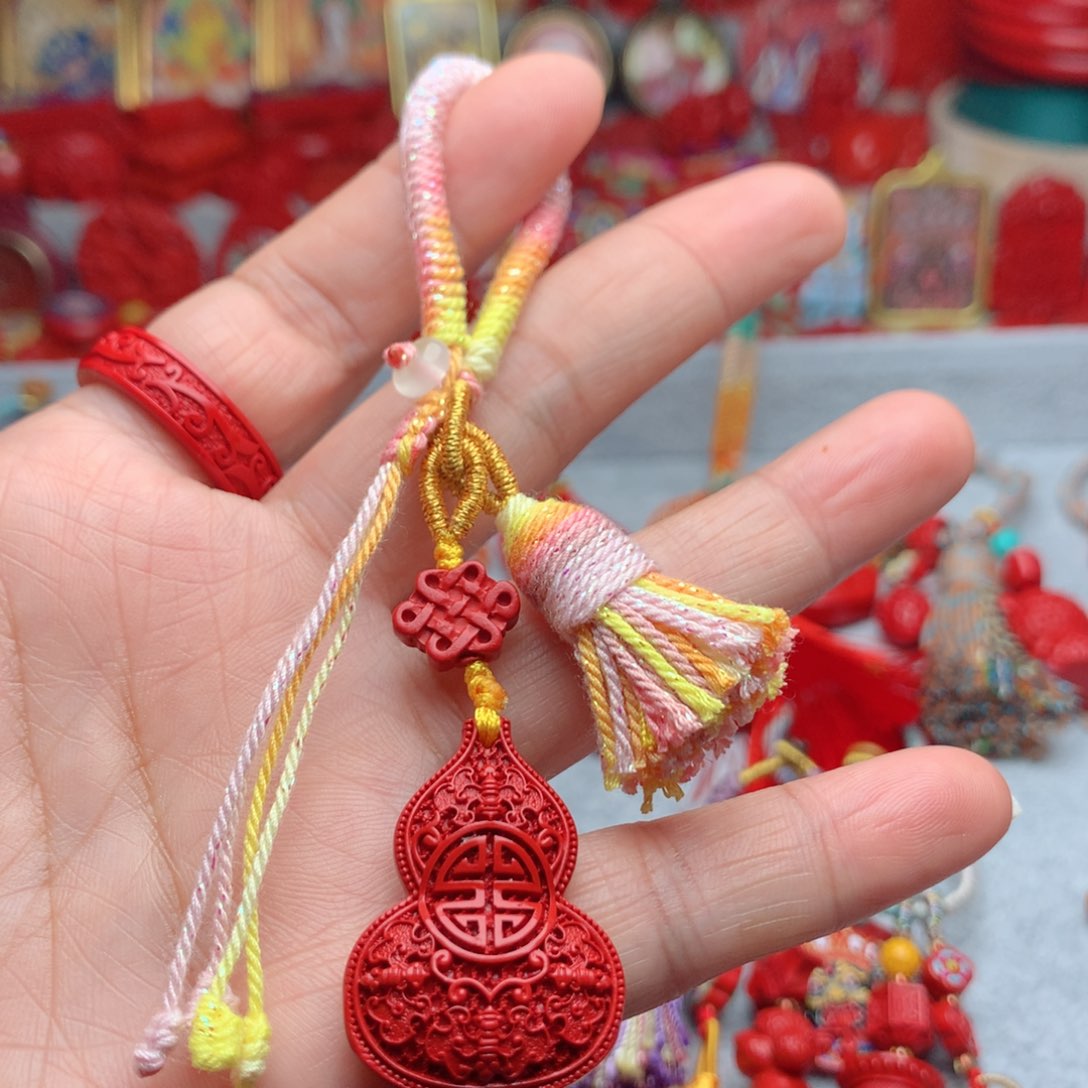 天然辰砂工艺品朱砂钥匙扣