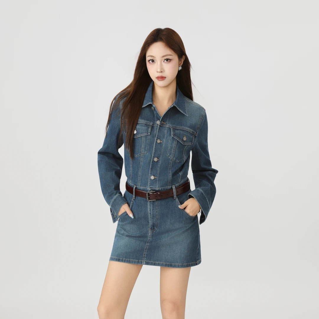AMASS/阿玛施秋季新款百搭韩系短款长袖复古丹宁牛仔连衣裙550044