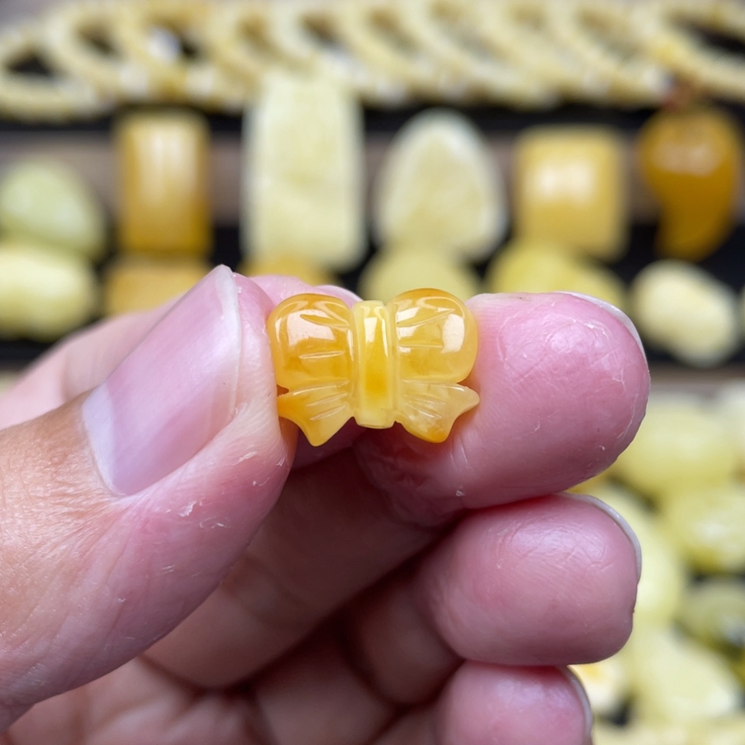 琥珀未镶嵌裸石琥珀蜜蜡