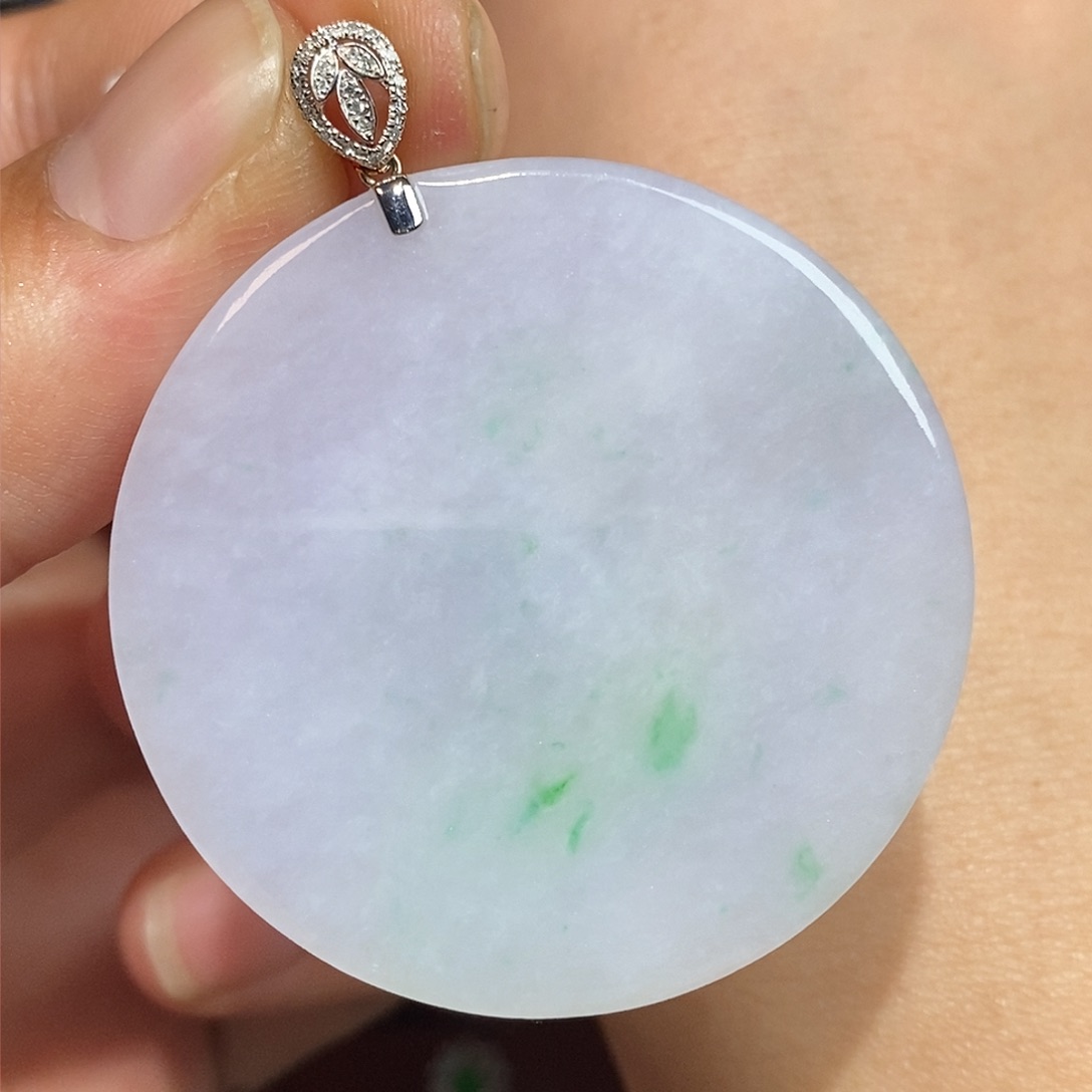 翡翠颈饰18K金镶嵌无事牌