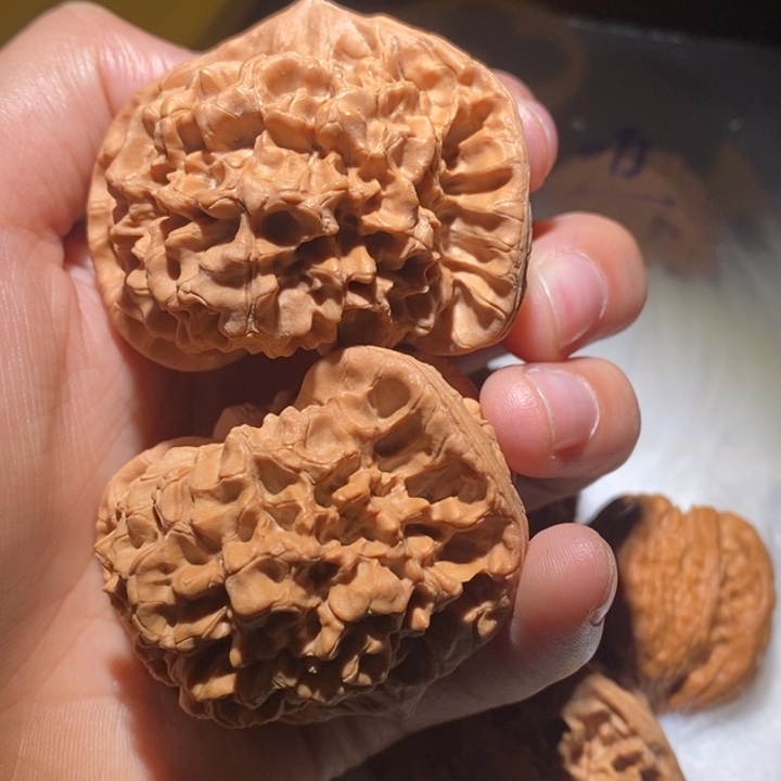 渔***翁吊坠桃核官帽兜边