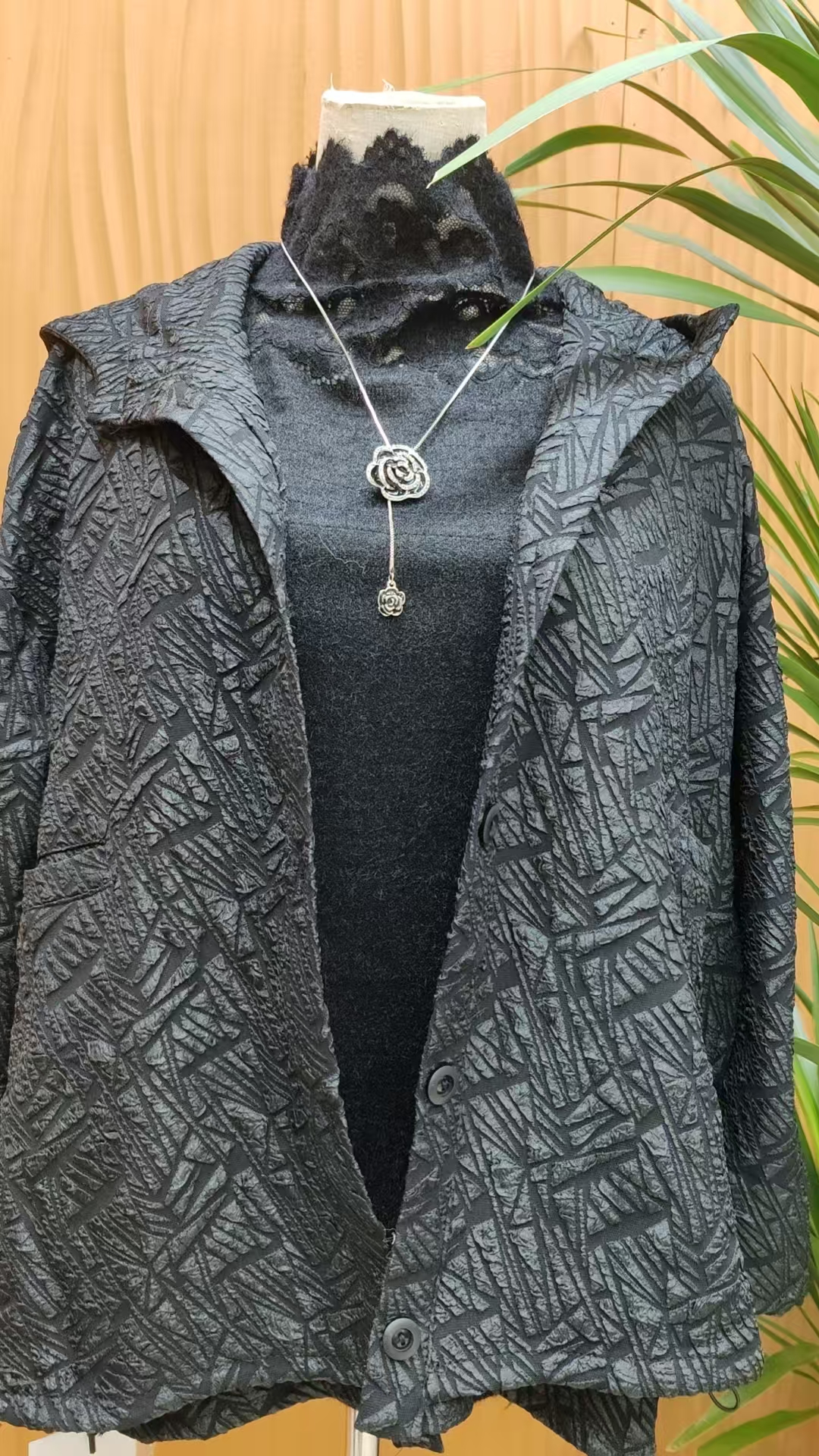 009高端帽衫枝叶新款短外套