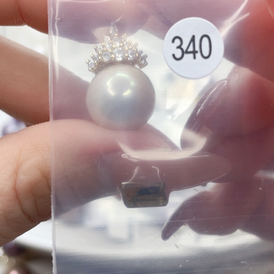 淡水珍珠颈饰合金