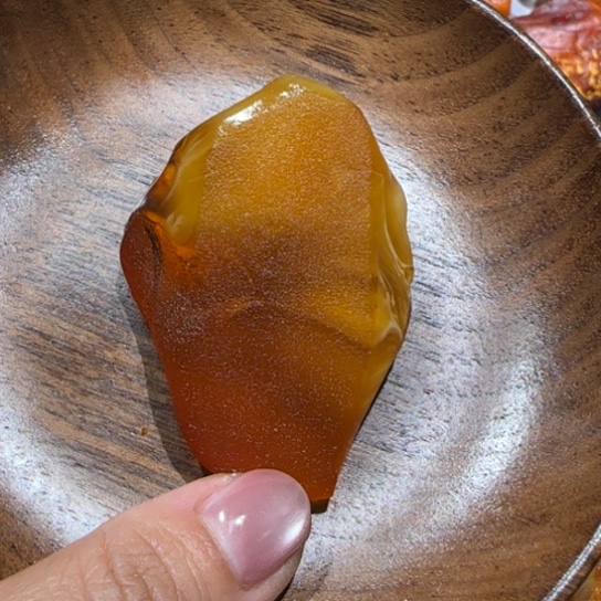 定制琥珀未镶嵌莫*专属定制