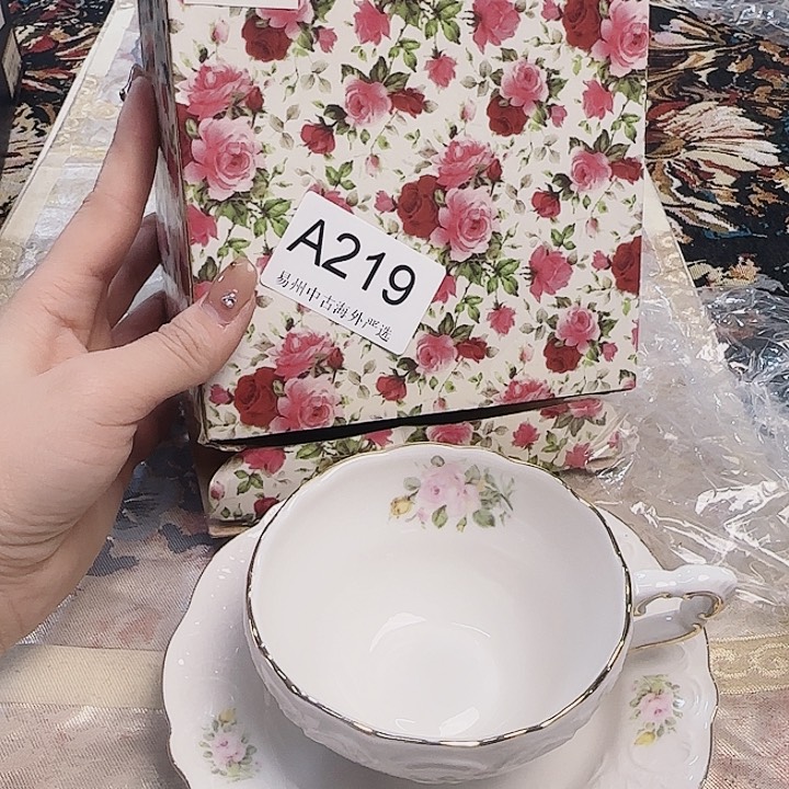 橙**光倩倩海外陶瓷工艺品