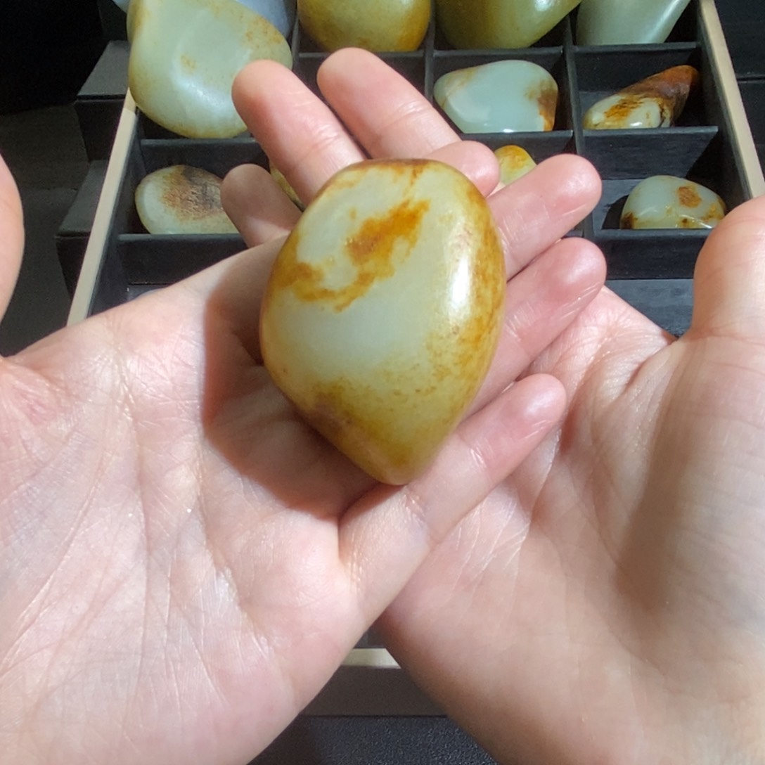 和田玉未镶嵌颈饰狸**神