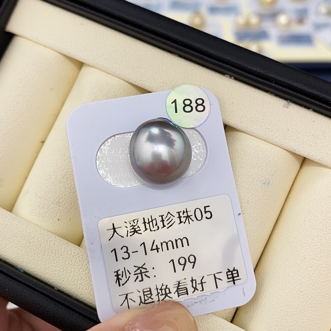 耳饰海水珍珠未镶嵌