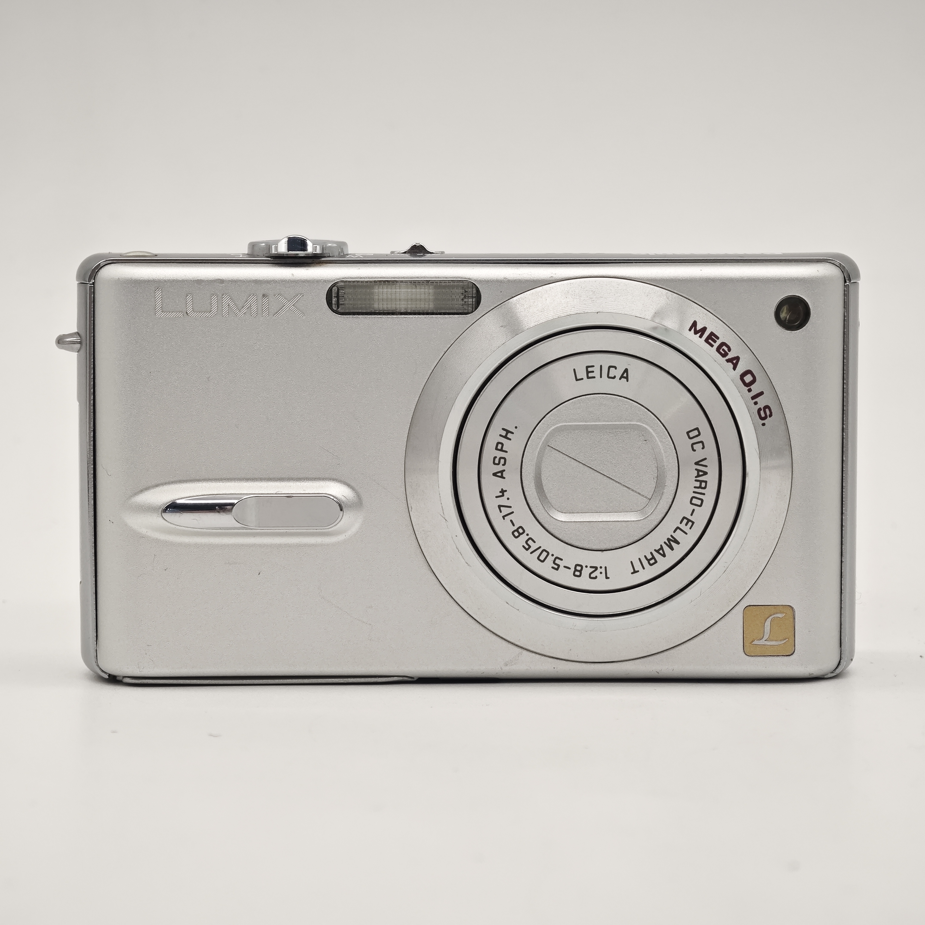 9新 Panasonic/松下 FX9 日版 600万像素 色彩浓郁 CCD数码相机