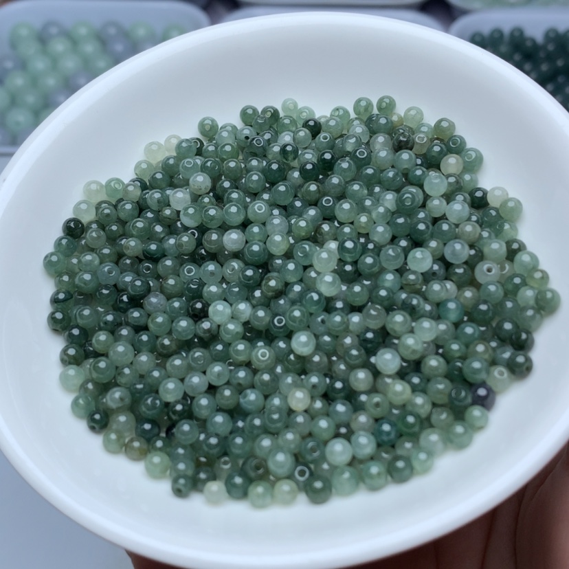 【闪购商品】未镶嵌翡翠手链卡3.5冰油青100颗