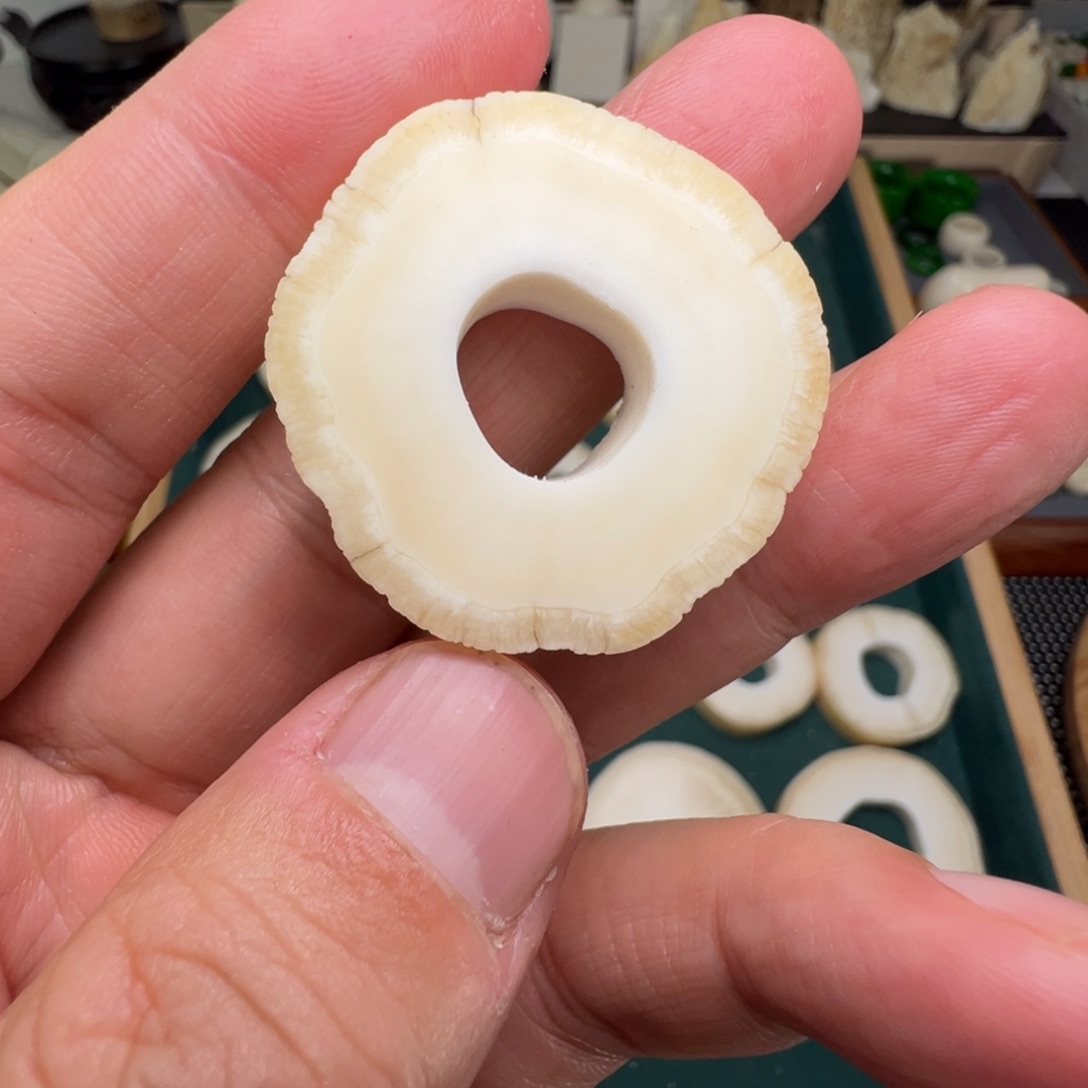 树脂制品特价处理