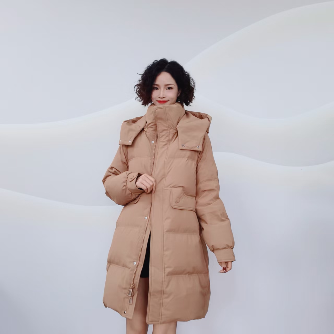 0268 冬季简约时尚休闲连帽保暖百搭中长款羽绒服LY