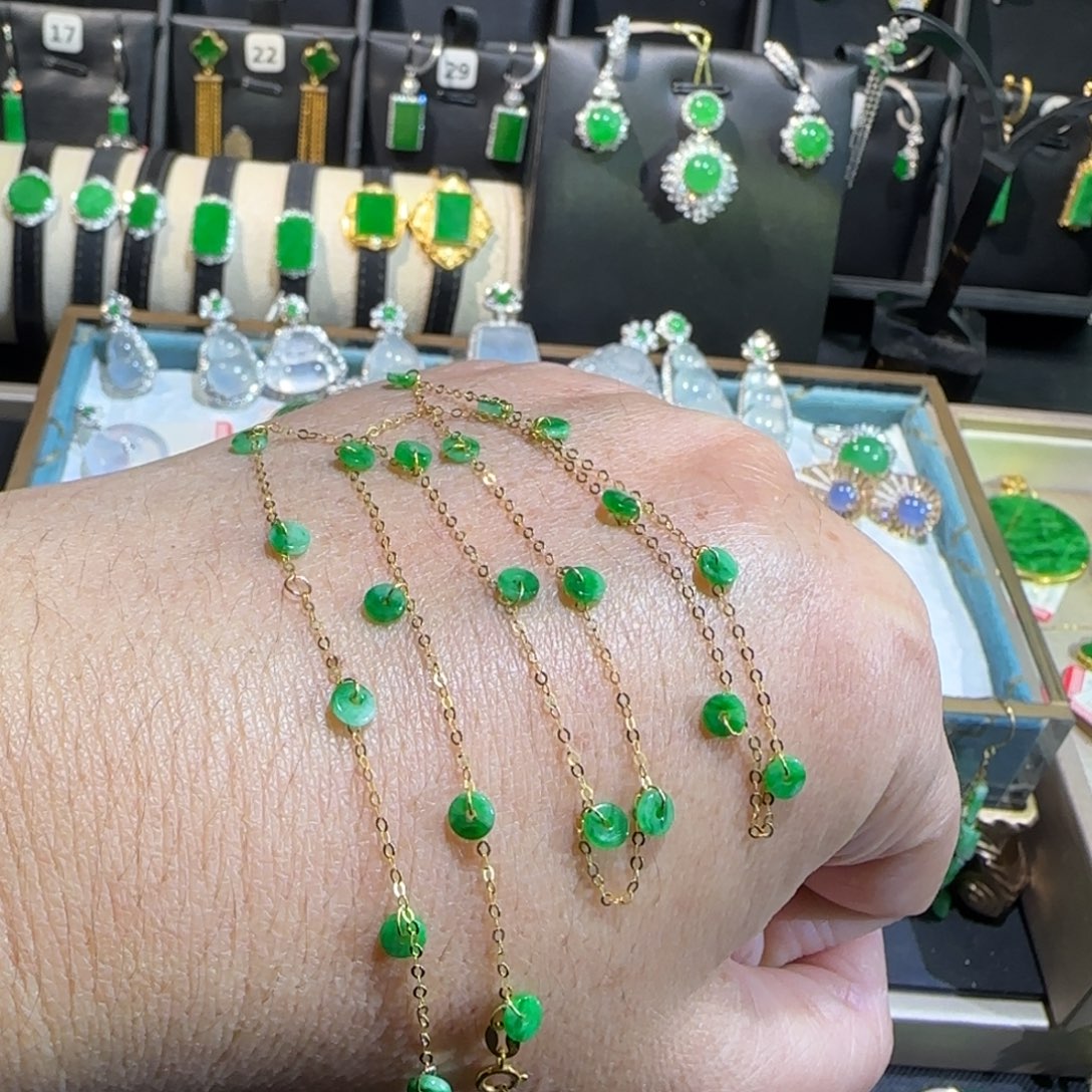 翡翠18K金镶嵌颈饰满天星45cm