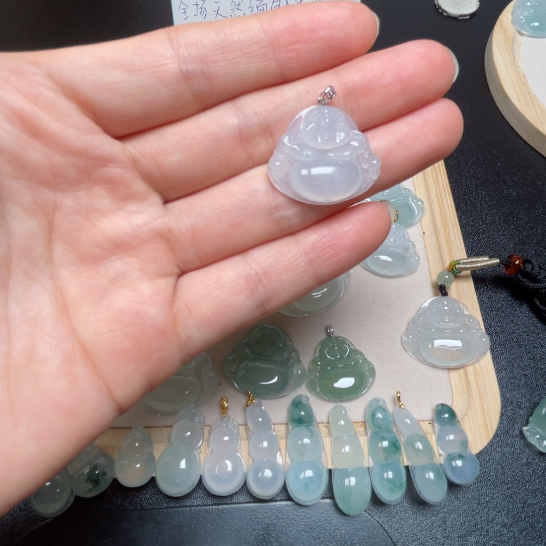 颈饰未镶嵌翡翠翡翠