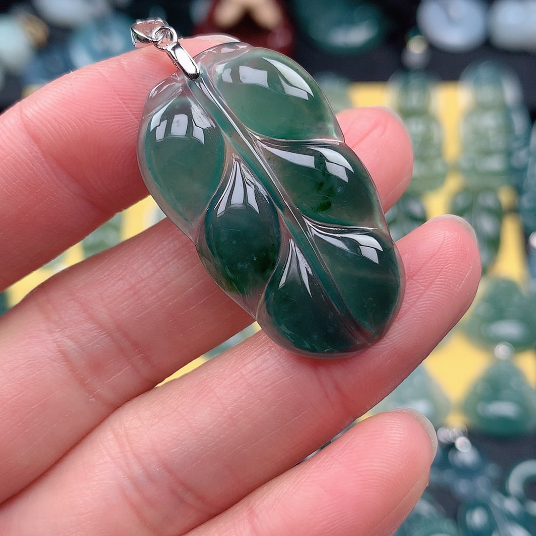 翡翠吊坠(不含链)未镶嵌吊坠