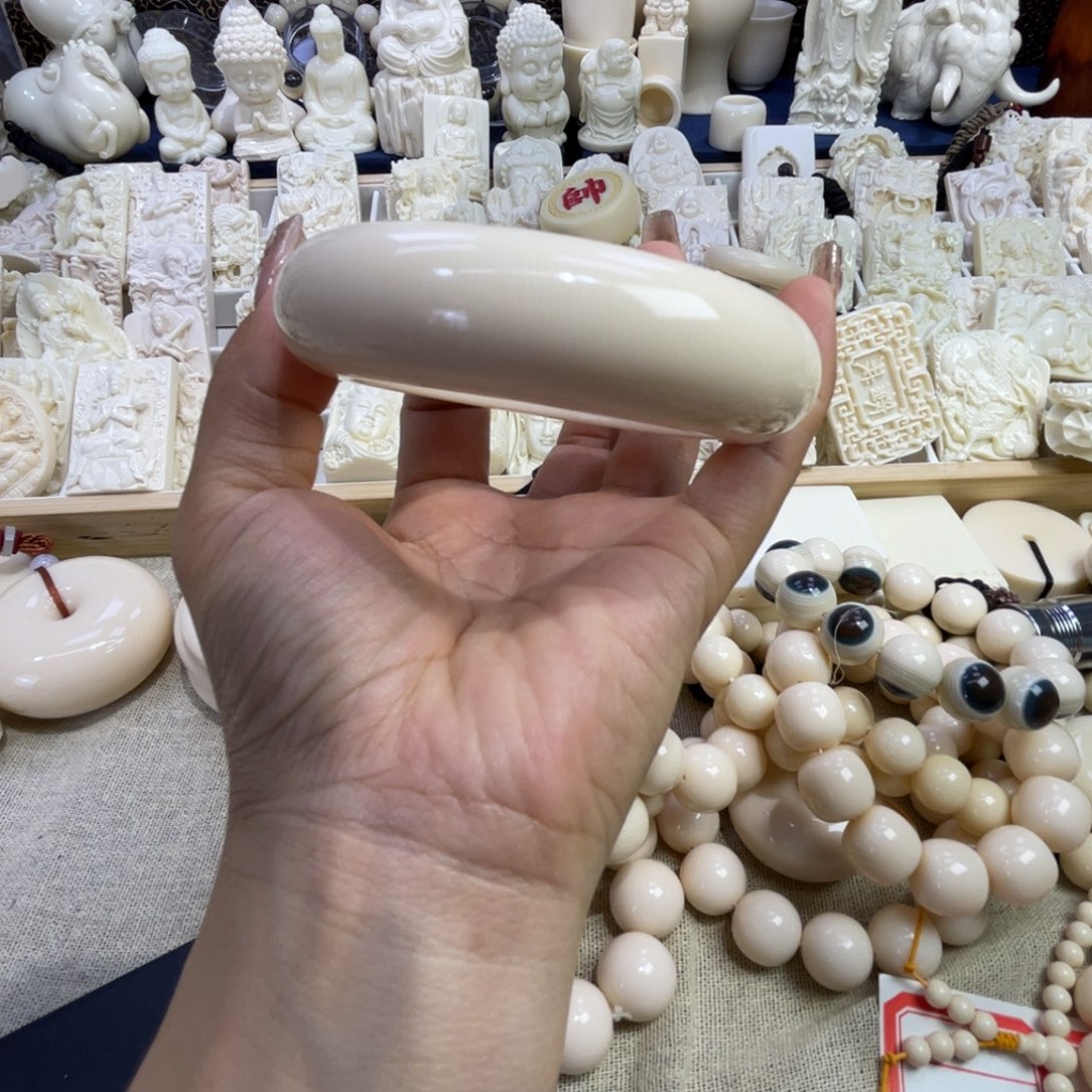 用***水新骨瓷猛犸2.0贵妃手镯口61