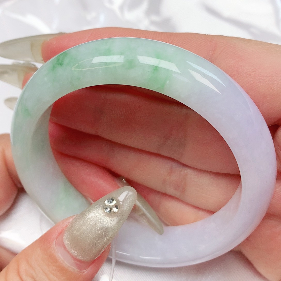 翡翠手镯未镶嵌抖音853