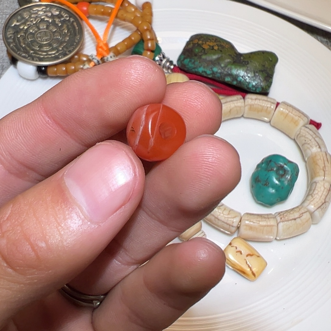 玻璃颈饰哈哈哈哈