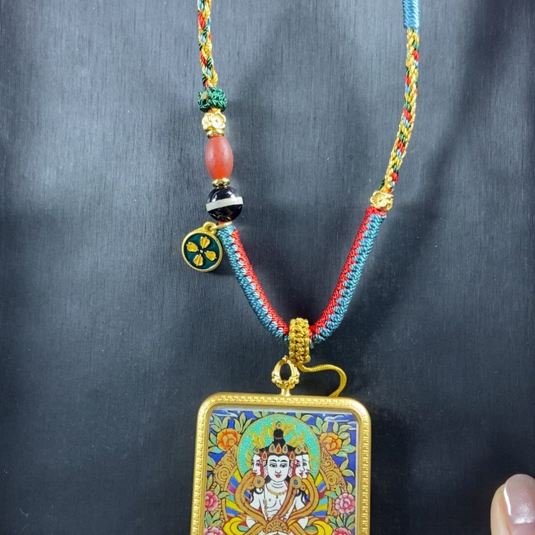 吊坠蔡***。美丽的唐卡结缘