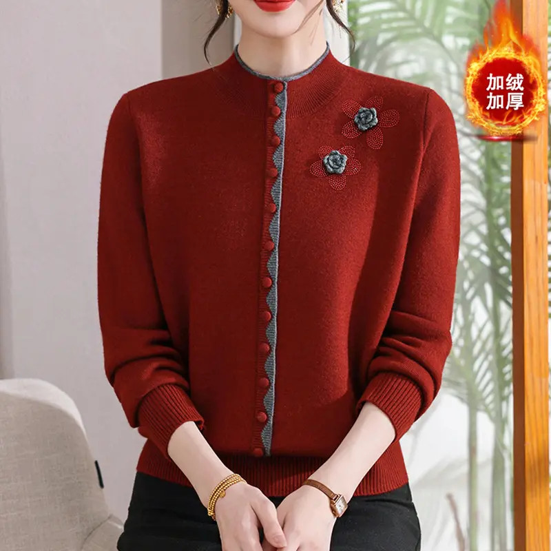 妈妈秋冬装时尚加绒加厚打底衫2025中老年女装一体绒保暖内搭毛衣