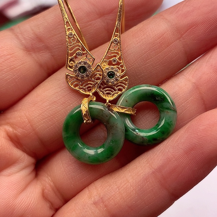 翡翠颈饰银S925镶嵌翡翠