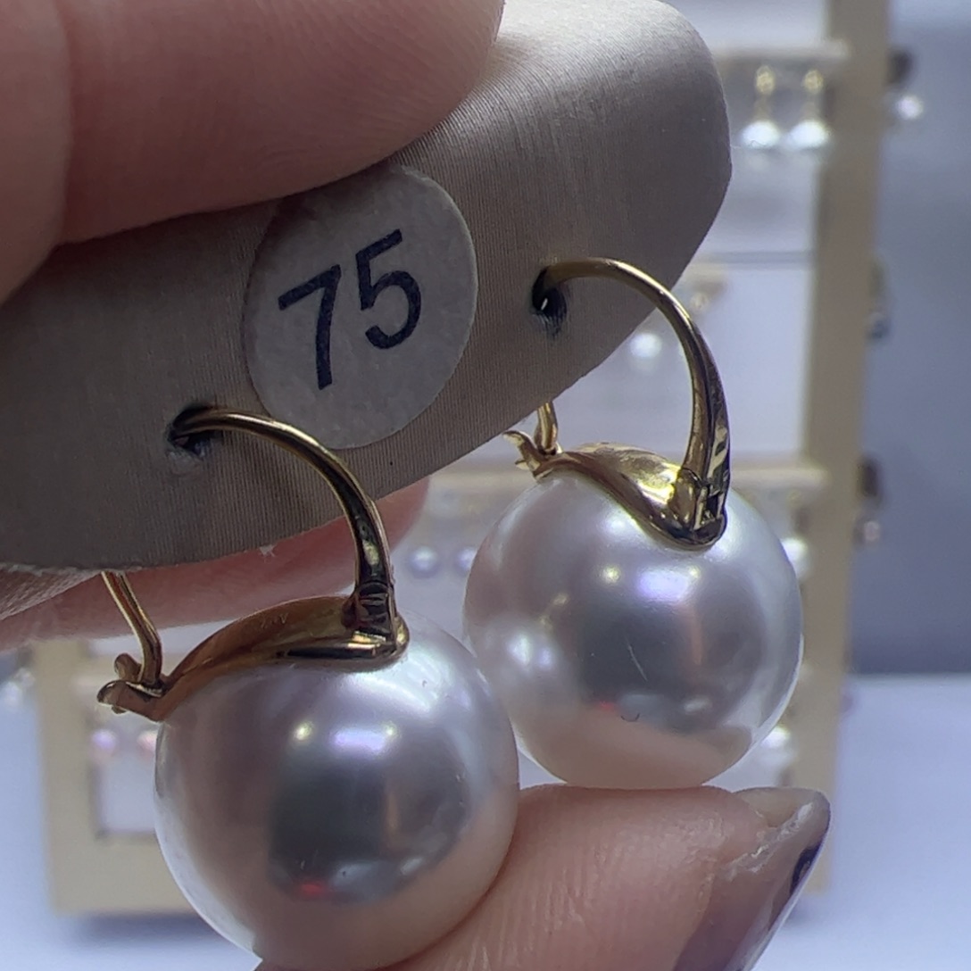 淡水珍珠耳饰18K金镶嵌