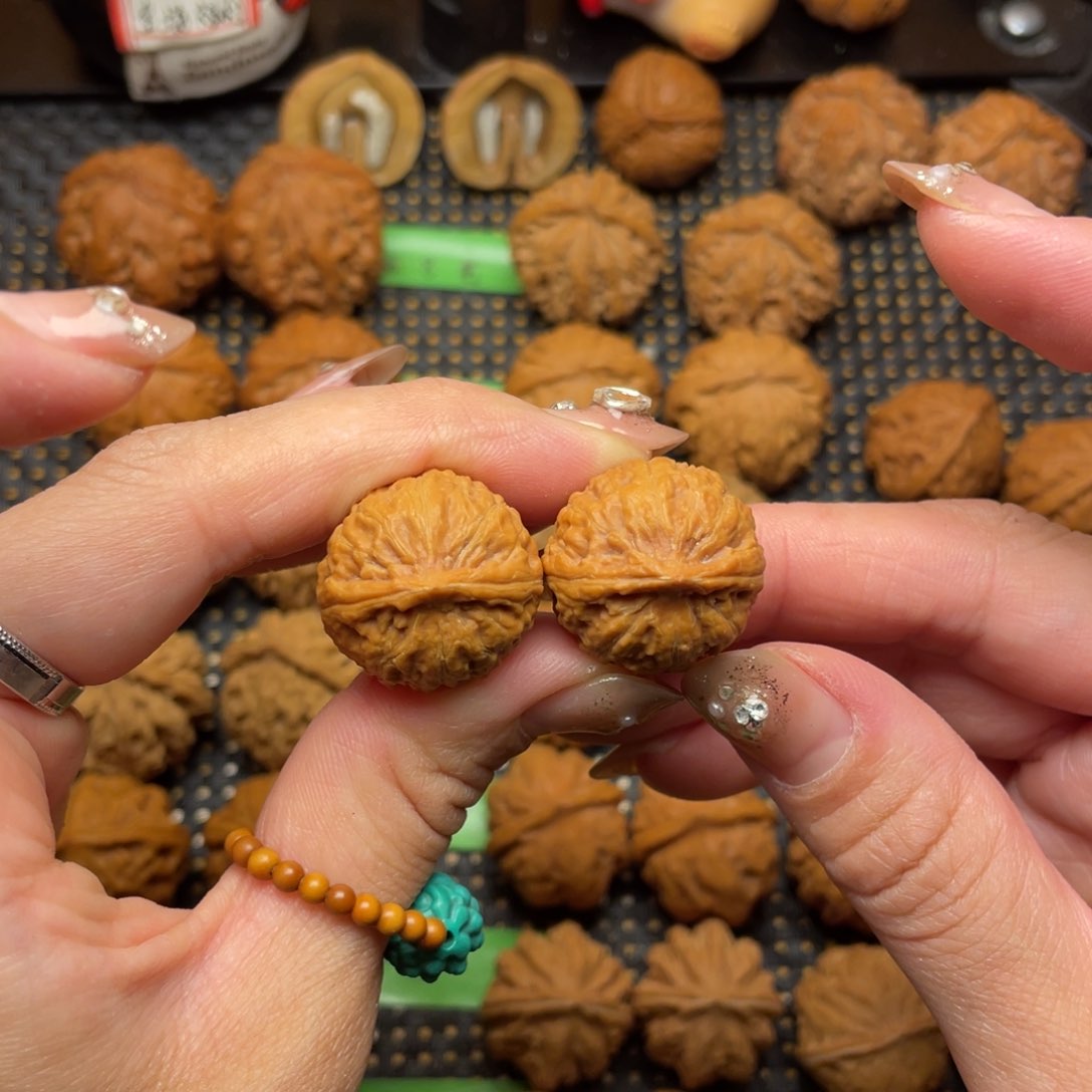 文玩核桃吊坠22尺全品水晶小苹果0001