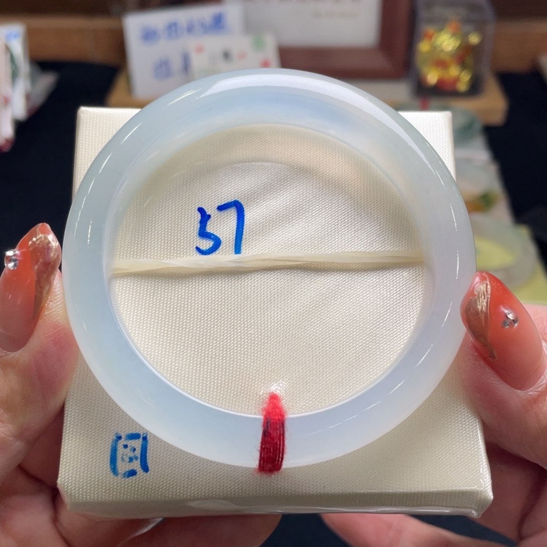 翡翠手镯未镶嵌翡翠57正圈