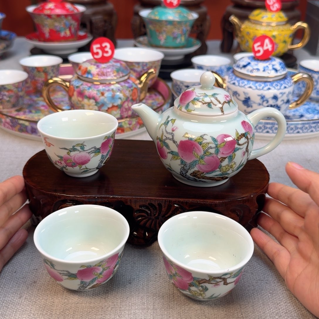 逢***春景德镇陶瓷景德镇瓷器