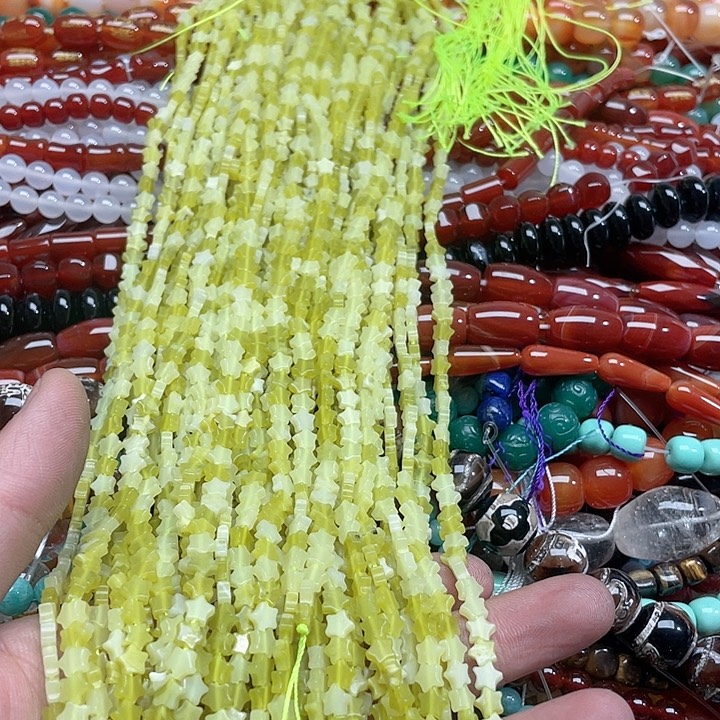 玛瑙/玉髓珠宝半成品未镶嵌一条6mm岫玉星星