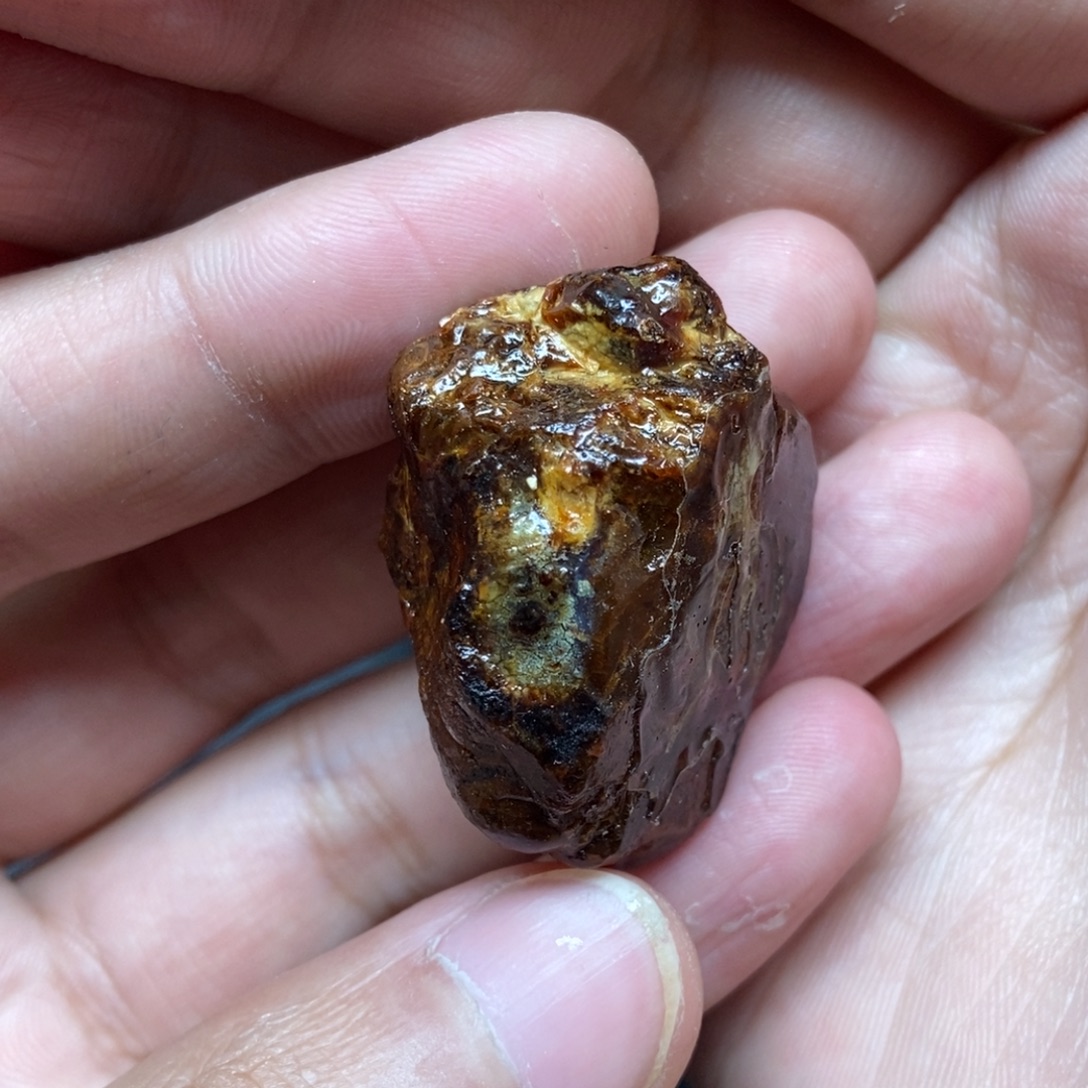 定制琥珀未镶嵌定制