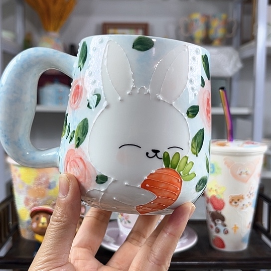 手绘高温釉下彩陶瓷