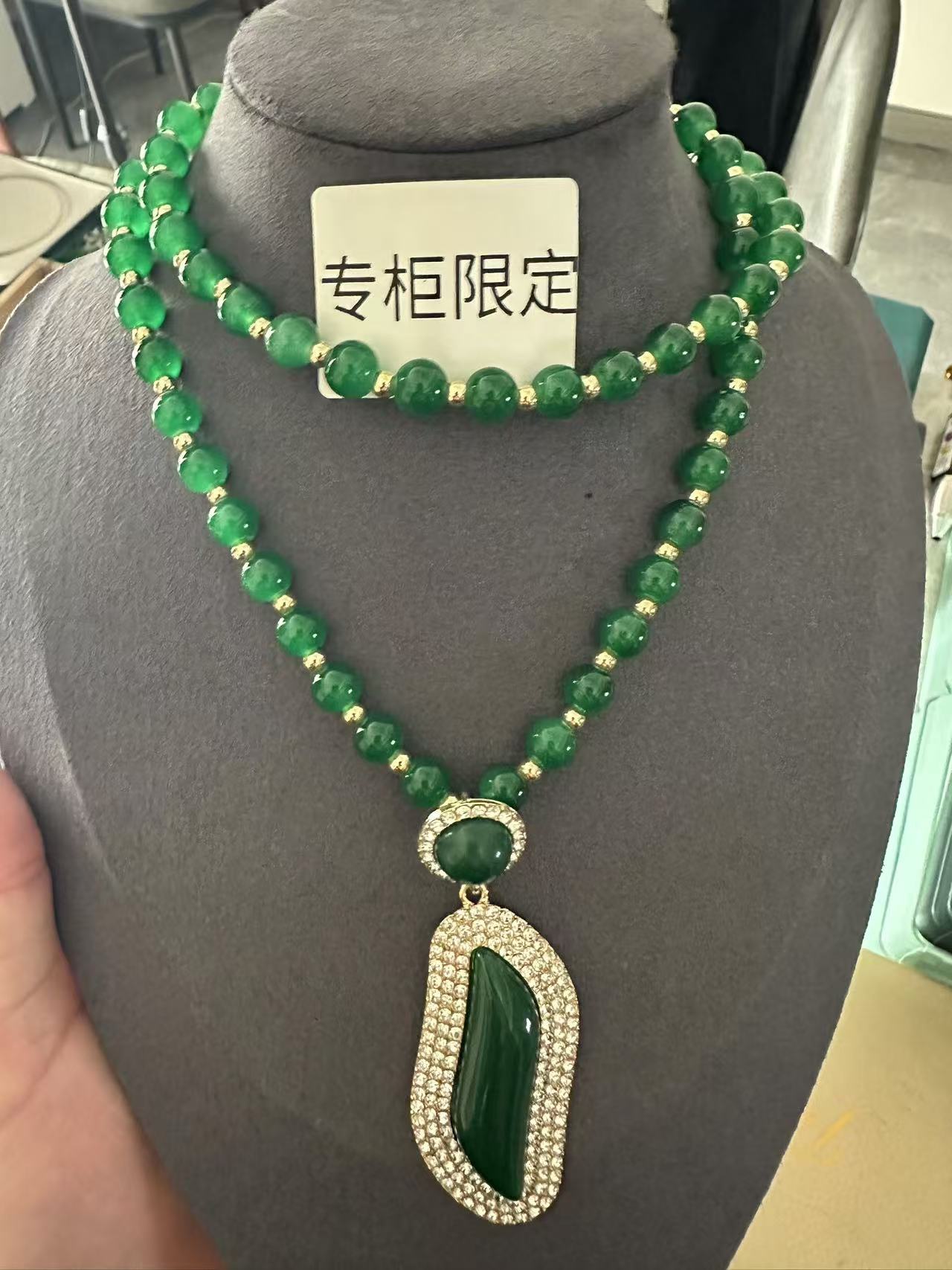 非金属仿水晶项链 绿珠小蛮腰绿色气质妈妈毛衣链M101长款饰品