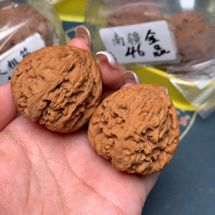 文玩核桃把件39-109-008