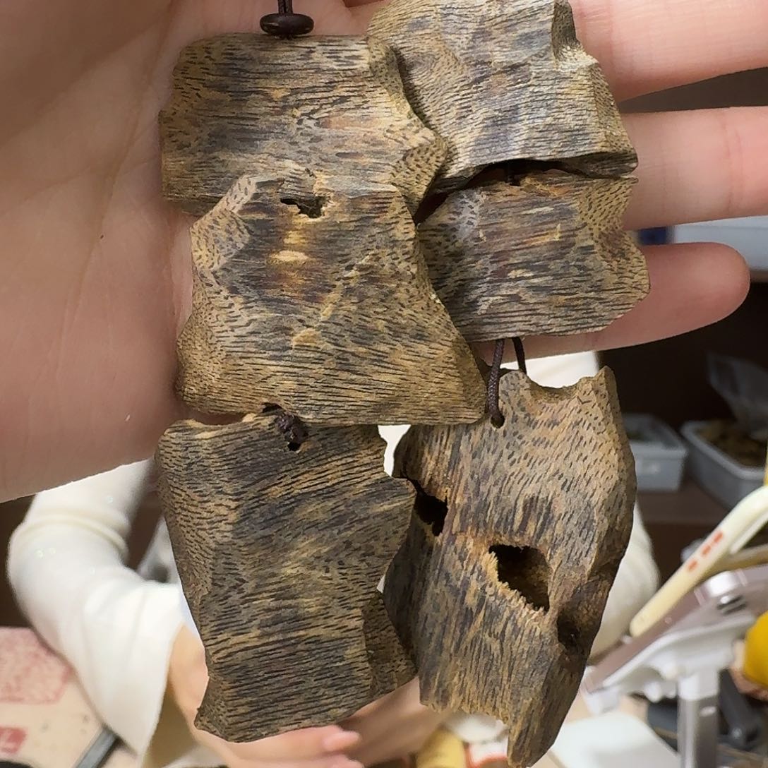 沉香沉香碎屑1号棋楠虫漏块料挂饰多样性发一条