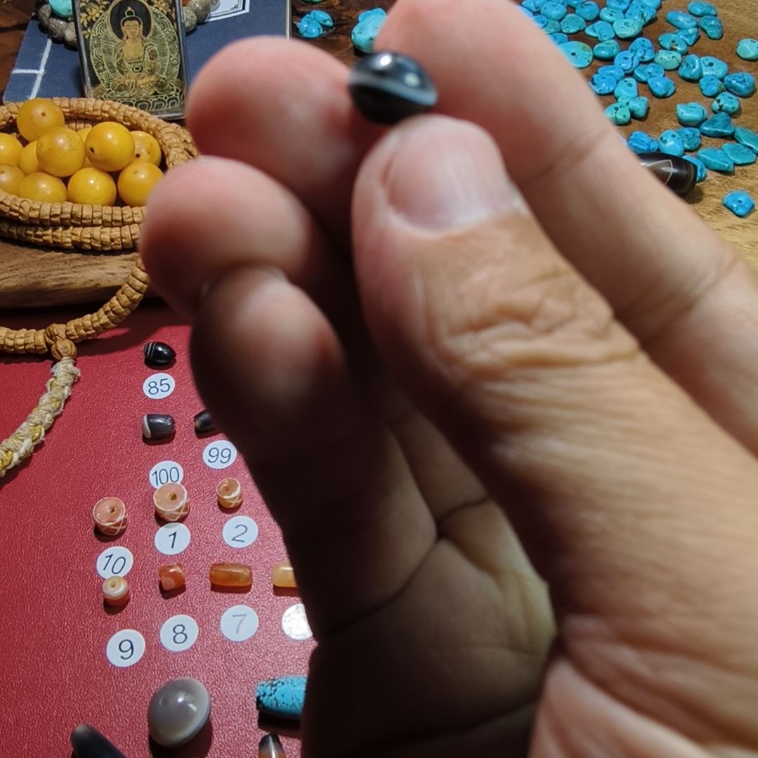 玛瑙/玉髓未镶嵌天然原矿玛瑙