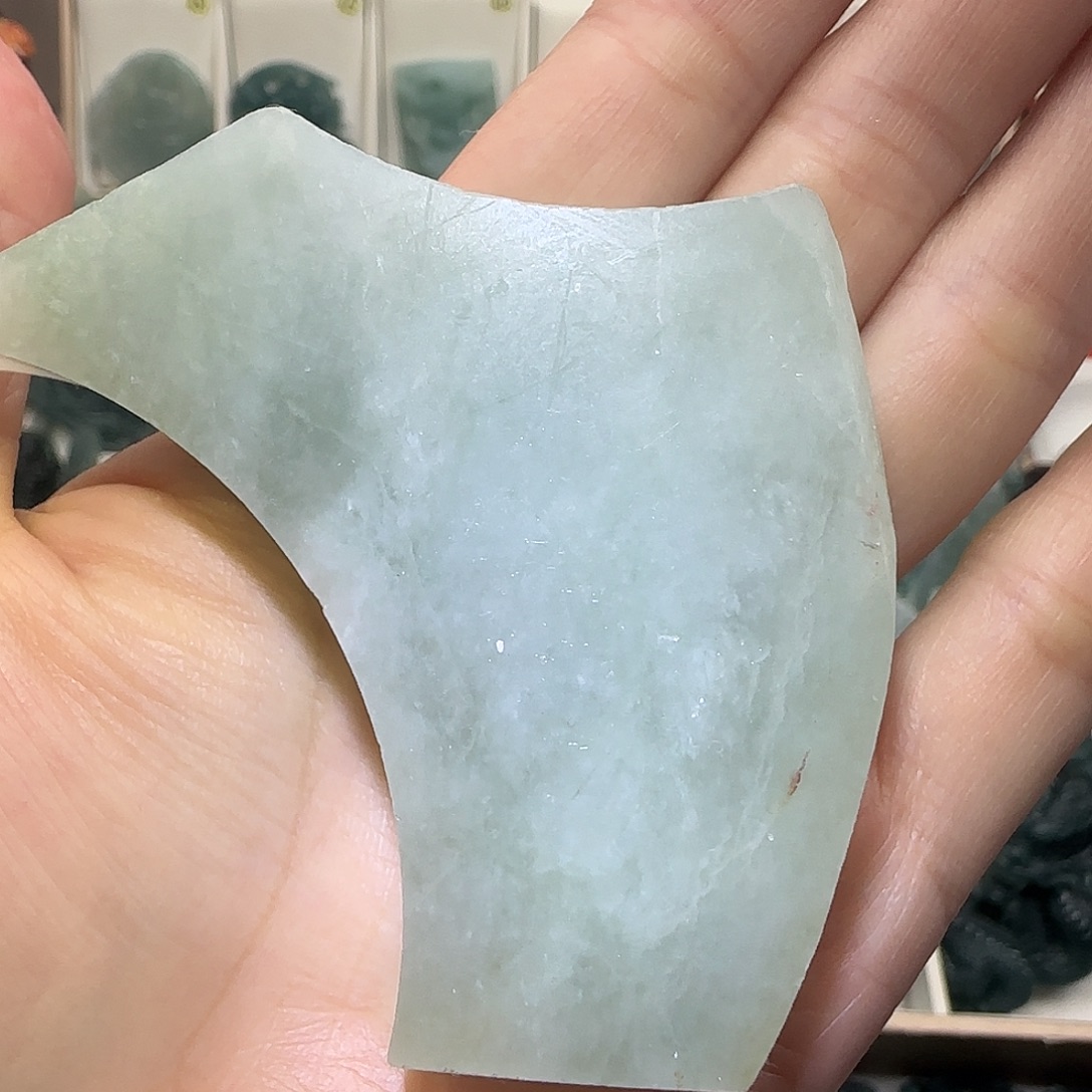 刘***生定制翡翠未镶嵌大威天龙翡翠定制