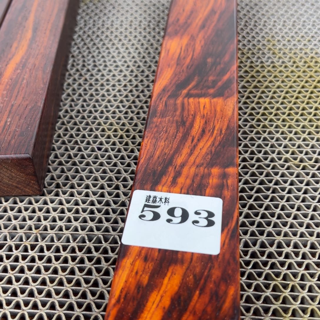 d***r木木料一物一拍木料