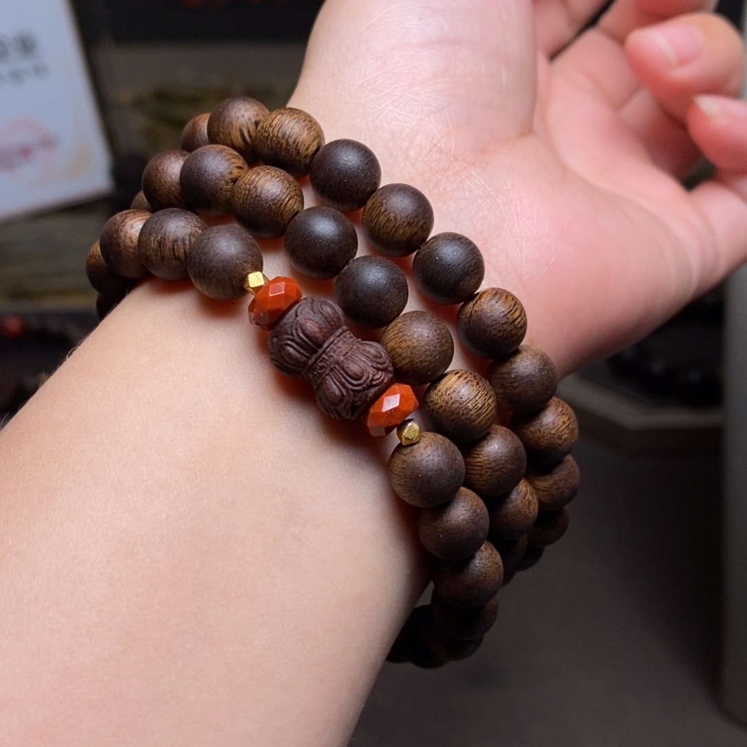 手串沉香越南芽庄天花板白棋楠0.8➕莲花沉香木雕设计