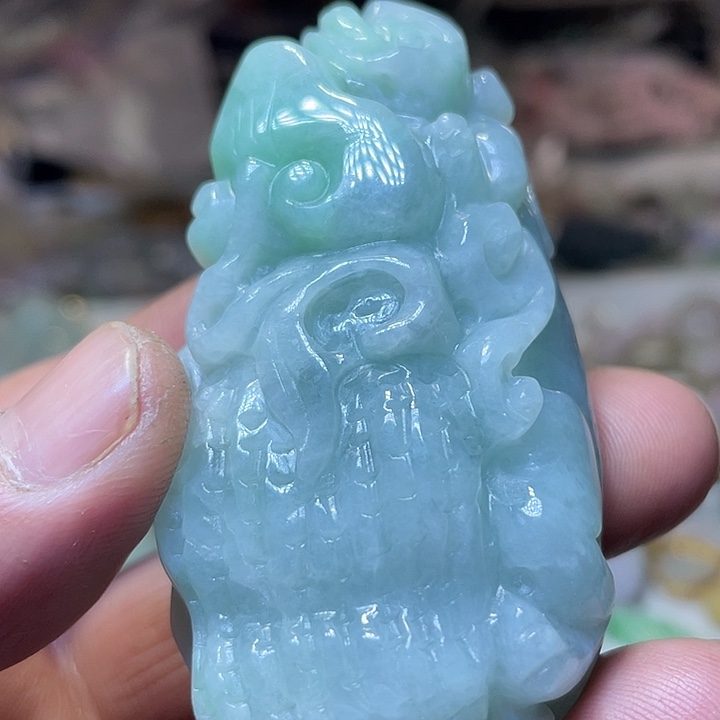 翡翠未镶嵌吊坠(不含链)貔貅手把件