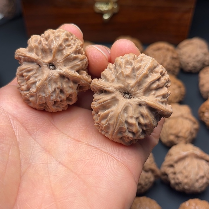 文玩核桃把件阿*苹果39