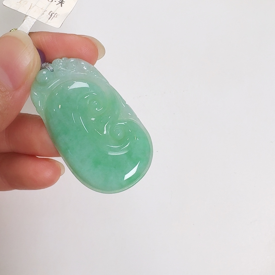 翡翠颈饰未镶嵌如意吊坠