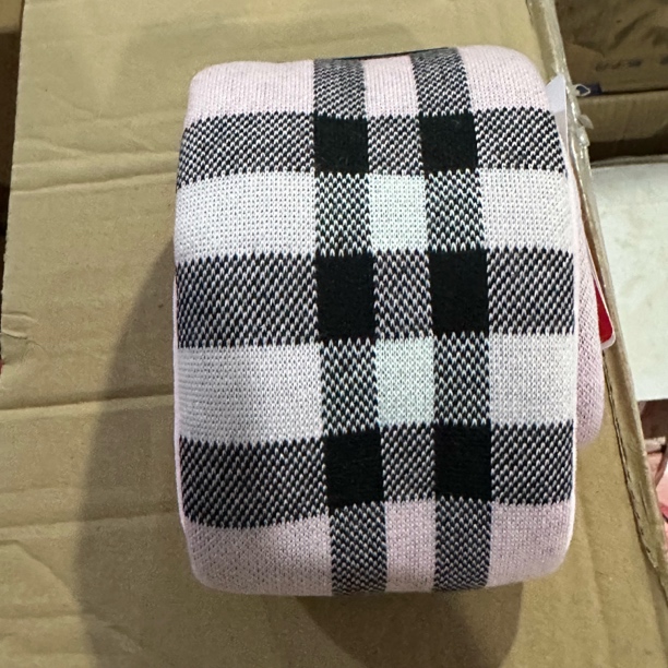 百货 4144 粉色发热围巾