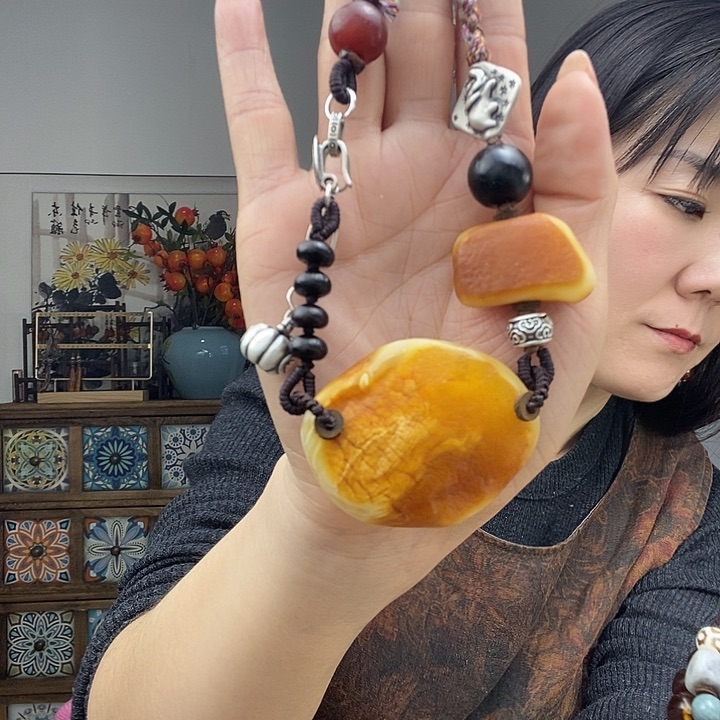 蜜蜡项链未镶嵌项链