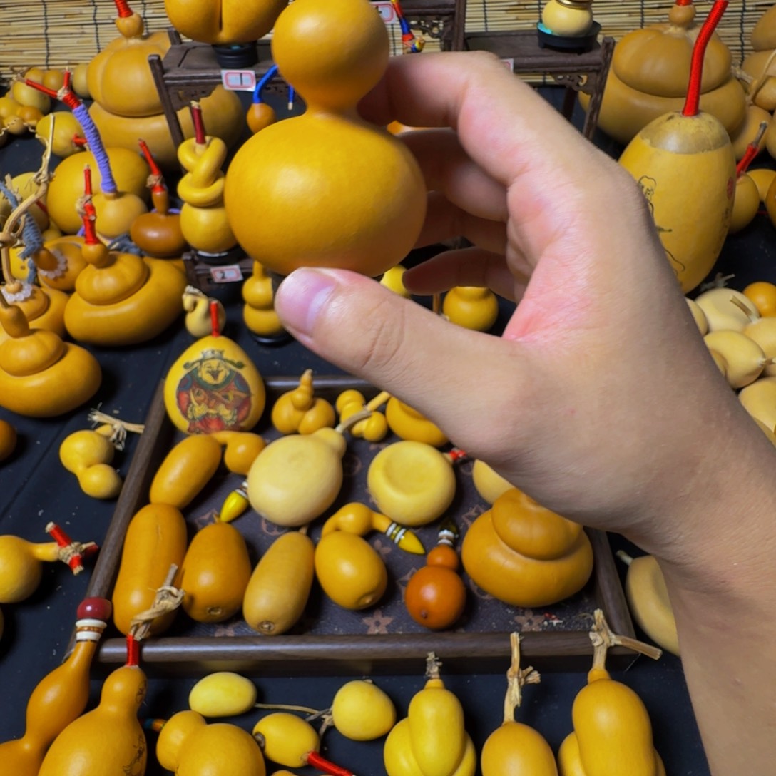 越***远贴肚蚂蚁  腰子  三庭   粗嘴八宝