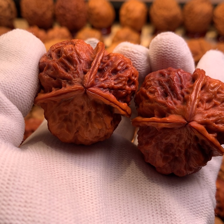 文玩核桃吊坠20哦哦哦哦